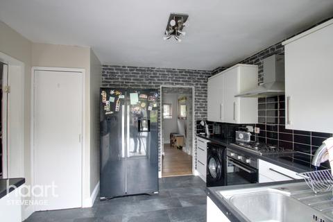 38 Upper Sean, Stevenage, SG2 9XW