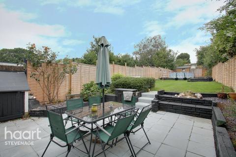38 Upper Sean, Stevenage, SG2 9XW