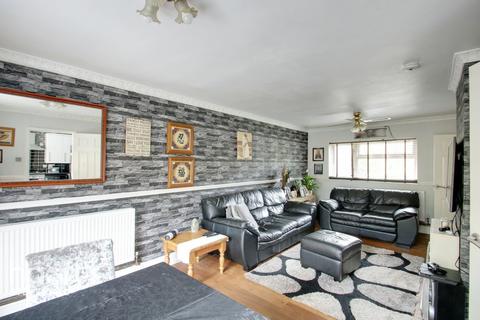 38 Upper Sean, Stevenage, SG2 9XW