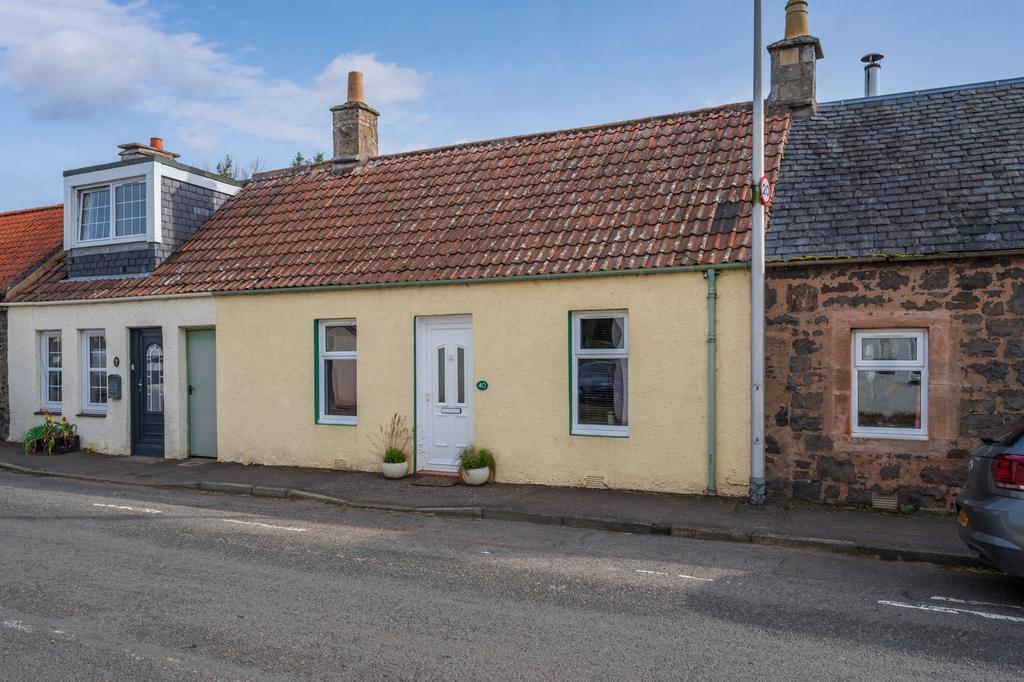 Main Street, Dunshalt, KY14 2 bed cottage £175,000