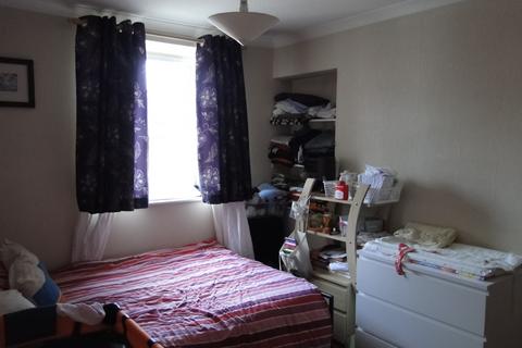 1 bedroom flat to rent, 65 Kinnoull Causeway, Perth  PH2 8HQ