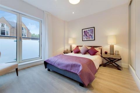 Flat 6a, 2 Artichoke Hill, London, E1W 2BA