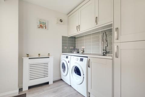 8 Chetney View, Iwade, Sittingbourne, ME9 8SU