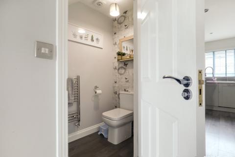 8 Chetney View, Iwade, Sittingbourne, ME9 8SU