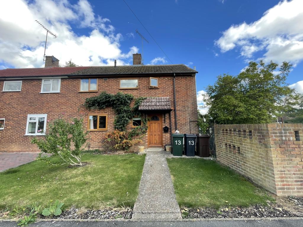 Dudley Road Kennington TN24 3 bed semidetached house £1,500 pcm (£
