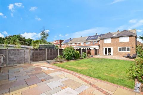 67 Wilberforce Way, Gravesend, DA12 5DJ