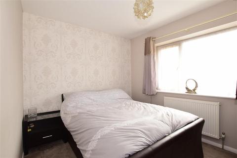 67 Wilberforce Way, Gravesend, DA12 5DJ