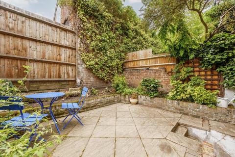 33a Spencer Road, London, W3 6DW