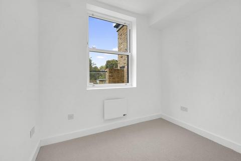 2 bedroom apartment for sale, Gordon Road, Ealing Broadway, W5