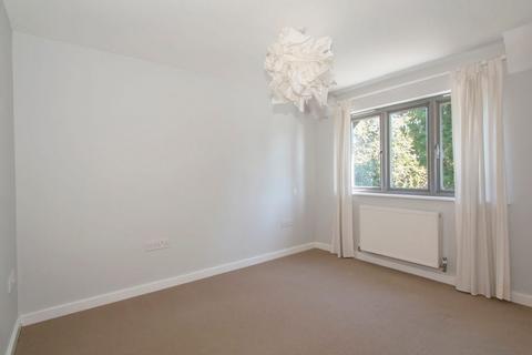 5 Cedar Gate, Ringwood, BH24 1WH