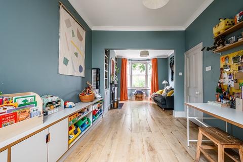 48 Daubeney Road, London, E5 0EF