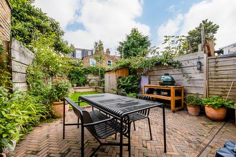 48 Daubeney Road, London, E5 0EF