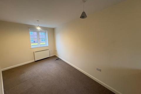 2 bedroom flat to rent, Exmouth Court, Corby, NN18