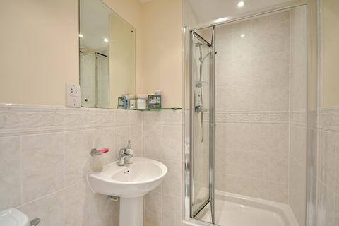9 Jenner Close, Wanborough, Swindon, SN4 0FA