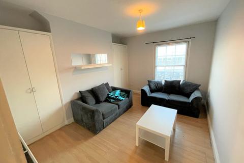 2 bedroom apartment to rent - Oxford Road, Reading