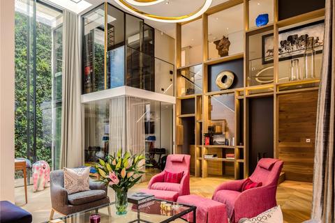 1 Fernshaw Close, London, SW10 0TA