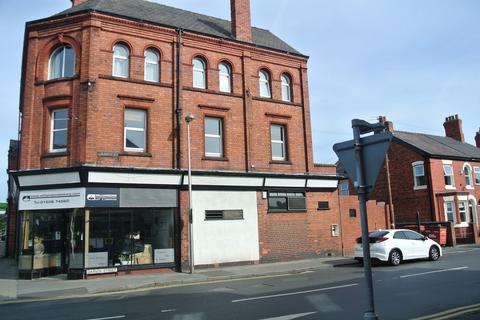 2 bedroom apartment to rent - Chester Road, Castle