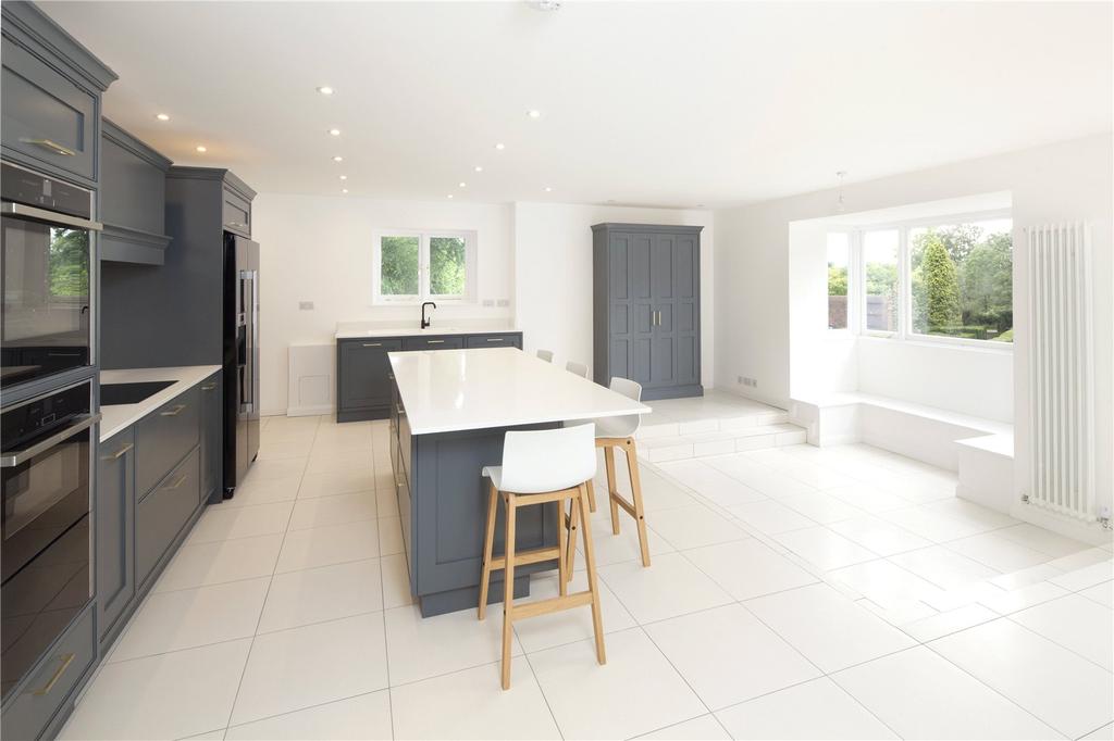 Smarts Hill, Penshurst, Kent, TN11 5 bed detached house £1,350,000