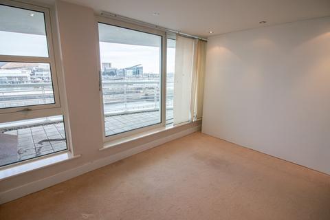 1 bedroom apartment to rent - Sovereign Quay, Havannah Street, Cardiff Bay