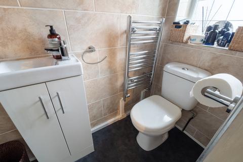 14 Sunnymere Drive, Darwen, BB3 1RH