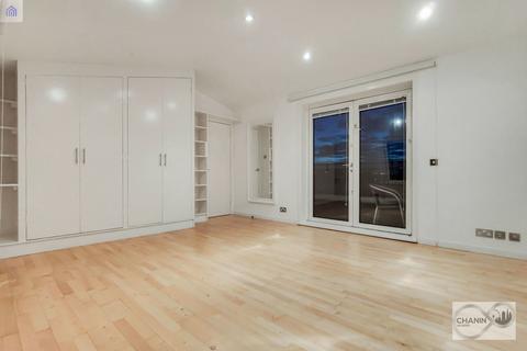 undefined, Princes Court, London SE16