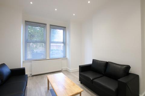 1 bedroom ground floor flat to rent, Ilex Road, Willesden, London