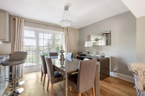 20 Warren Road, Purley, CR8 1AA