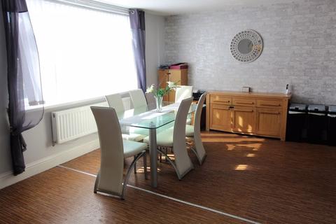 17 Elm Grove, Barry, CF63 1NB
