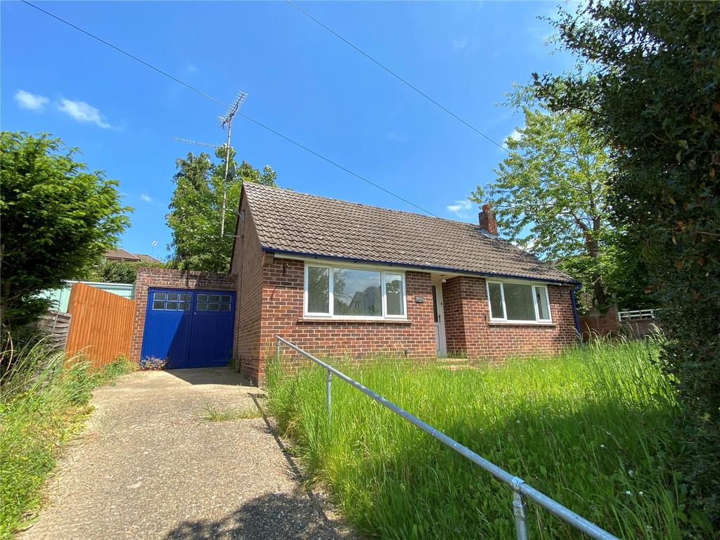 Hemdean Road, Caversham, Reading, RG4 2 bed bungalow £400,000