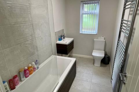 52 Binstead Road, Birmingham, B44 0TL