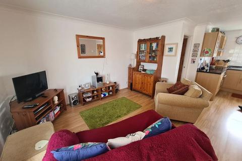 2 bedroom flat for sale, Newlyn Drive, Cramlington