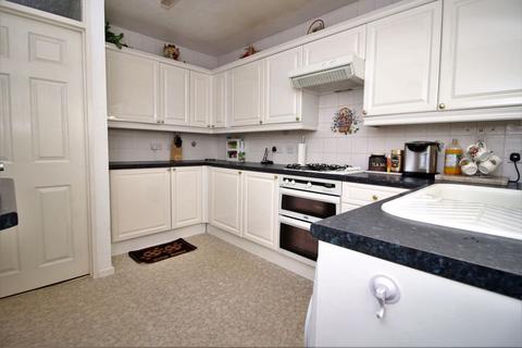 5 Cherry Grove, Yatton, Bristol, BS49 4DJ