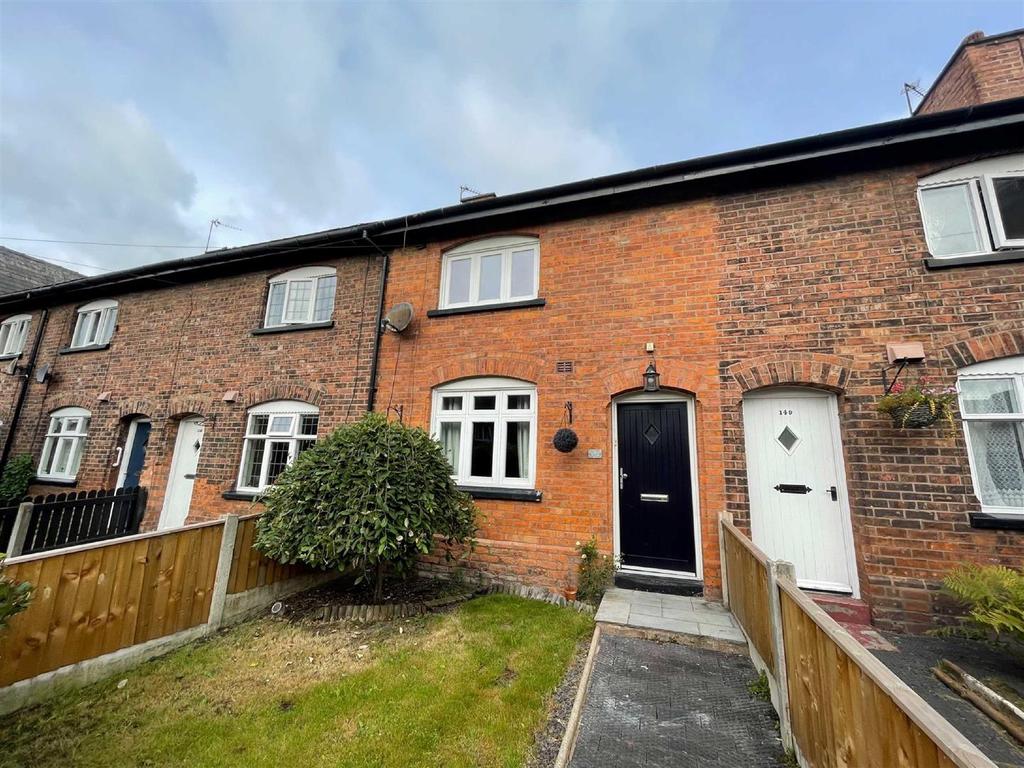 Leigh Road, Howe Bridge, Atherton 2 bed terraced house £145,000