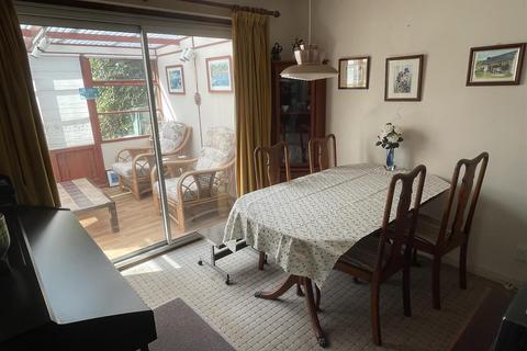 47 Manor Close, St Austell, PL25 4HH