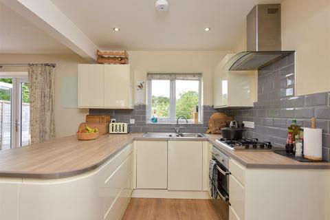 120 Dower Road, Sutton Coldfield, B75 6TL