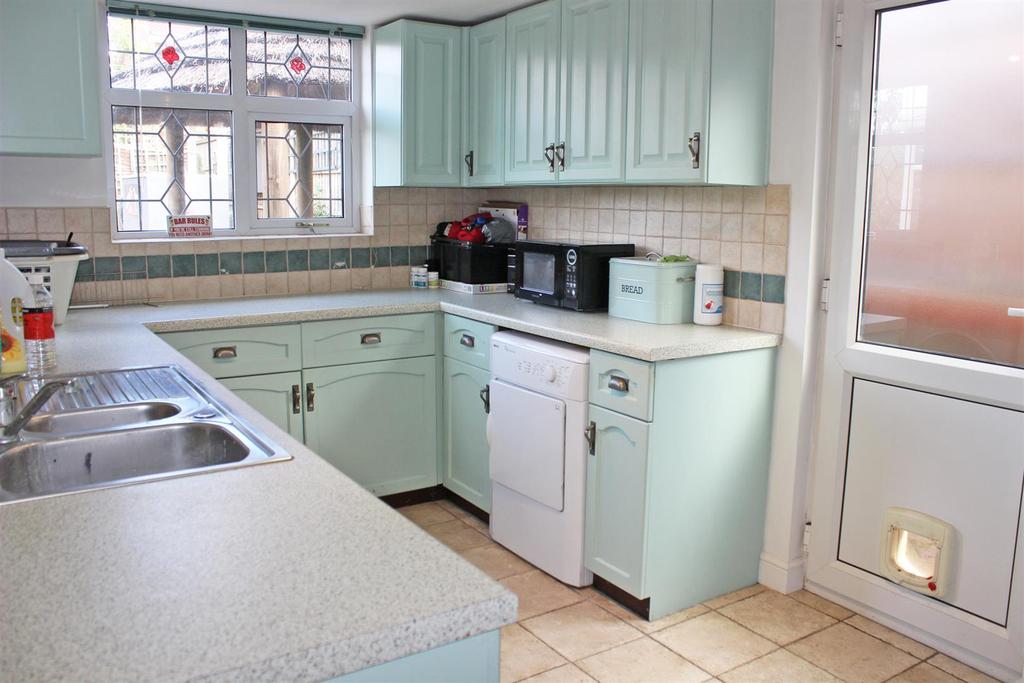 Utility room / second kitchen
