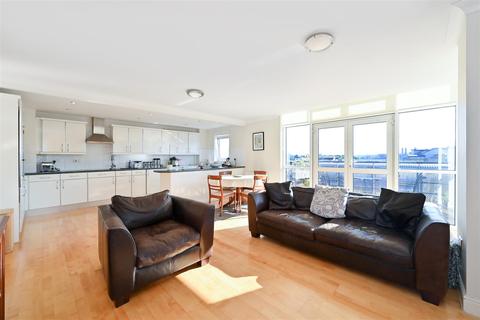 61 Langbourne Place, London, E14 3WN