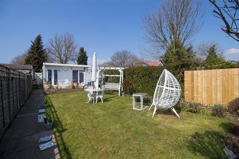 73 Capel Street, Capel Le Ferne, Folkestone, CT18 7HF