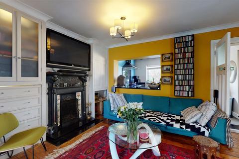 73 Capel Street, Capel Le Ferne, Folkestone, CT18 7HF
