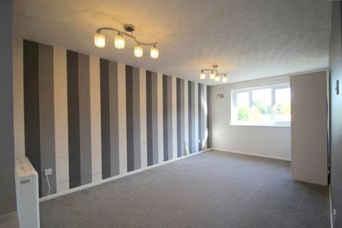 101 Latimer Drive, Hornchurch, RM12 6TN