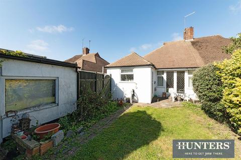 18 Portway, Epsom, KT17 1SU