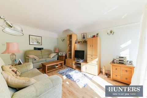 18 Portway, Epsom, KT17 1SU