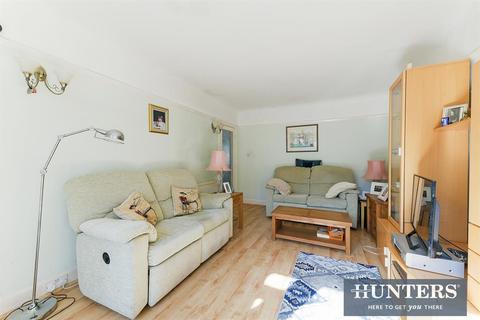 18 Portway, Epsom, KT17 1SU
