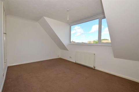 9 Weavers Way, Ashford, TN23 5DY