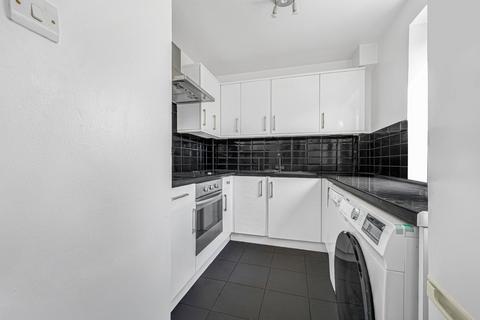 2 bedroom flat to rent, Boston Place, London