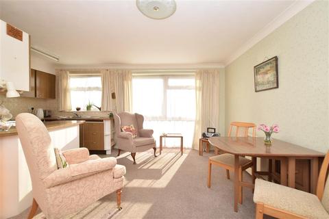 2 bedroom ground floor flat for sale - Winton Road, Petersfield, Hampshire