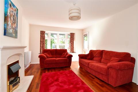 82 Bockingham Green, Basildon, SS13 1PF