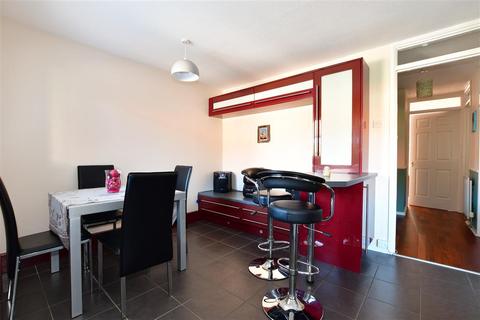 82 Bockingham Green, Basildon, SS13 1PF