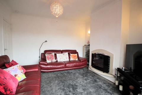 6 Jer Grove, Bradford, BD7 4NR