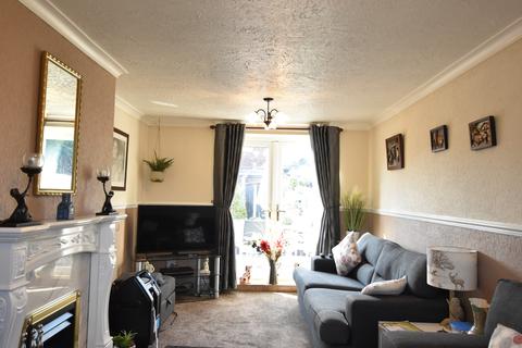 8 Healey Road, Scunthorpe, DN16 1HW